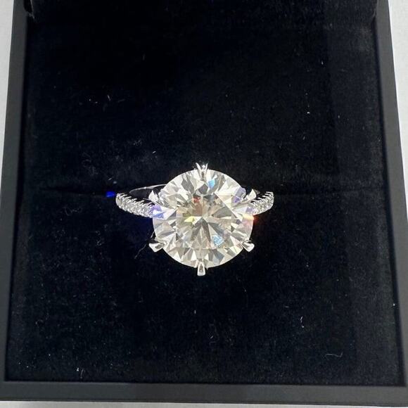 5 Carat Moissanite Ring 6 Prong Brilliant Round Cut 18K 925 GRA Certified - Picture 9 of 12
